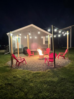 3 Bedroom in Hocking Hills w King Bed Logan Ohio